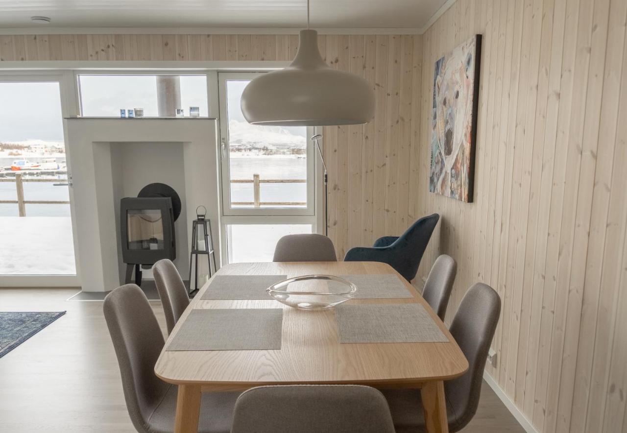 Gravdal  Brand New Nappstraumen Seaview Cabinヴィラ エクステリア 写真