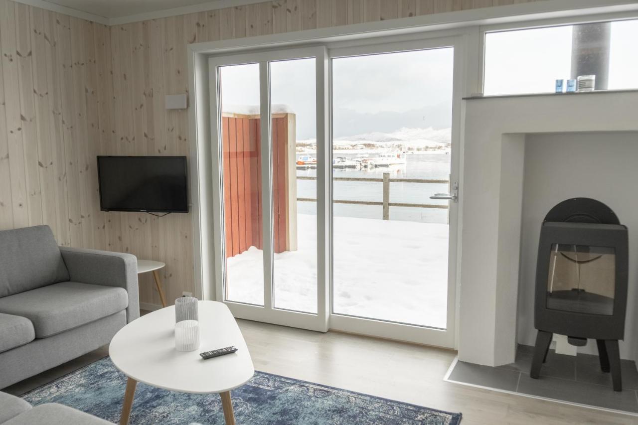 Gravdal  Brand New Nappstraumen Seaview Cabinヴィラ エクステリア 写真