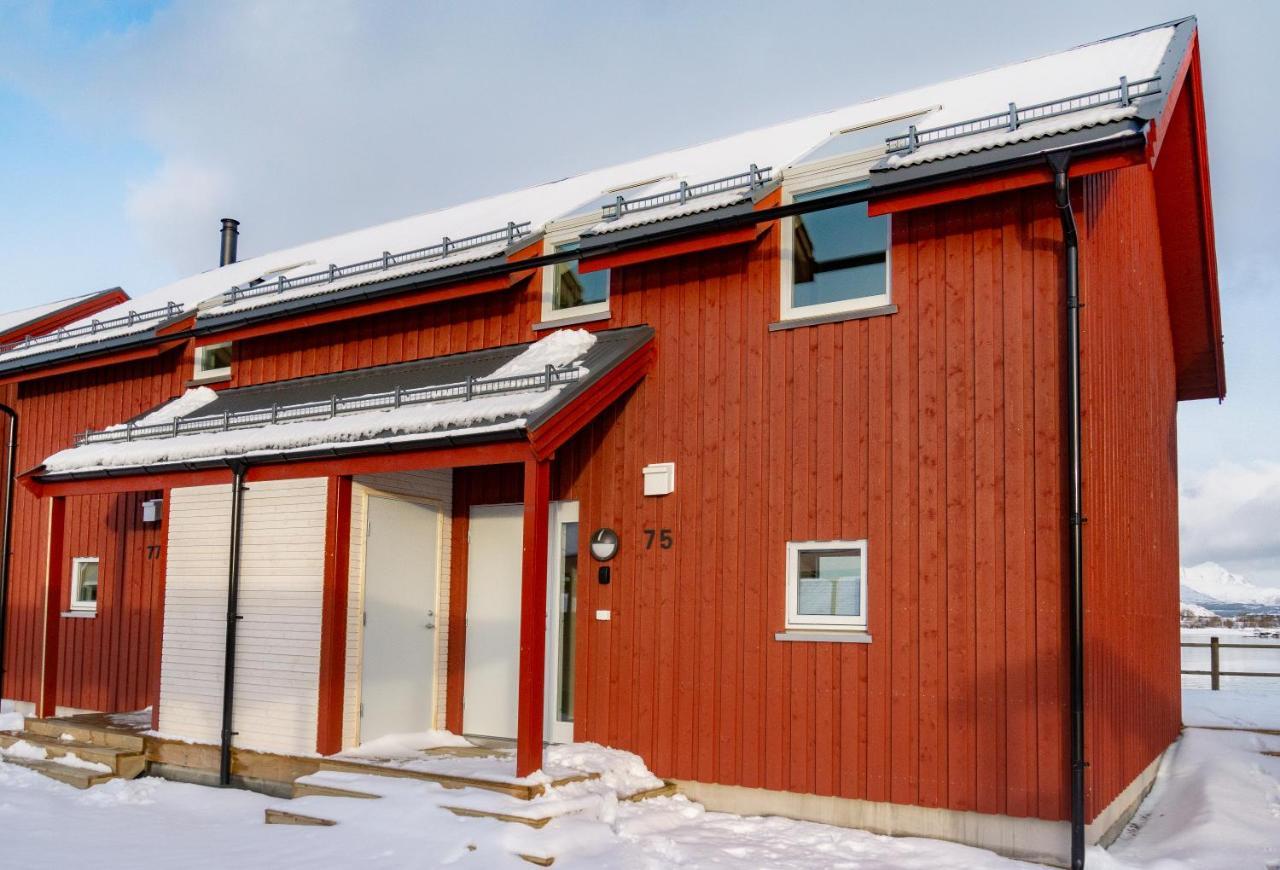 Gravdal  Brand New Nappstraumen Seaview Cabinヴィラ エクステリア 写真